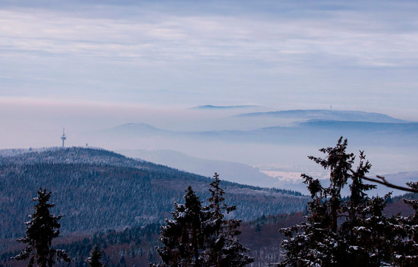 Blick Taunus bis Wiesbaden